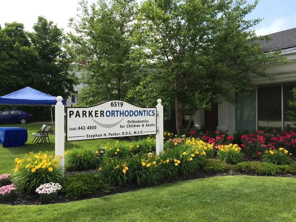 Parker Orthodontics - Professional dental clinic exterior with modern facilities