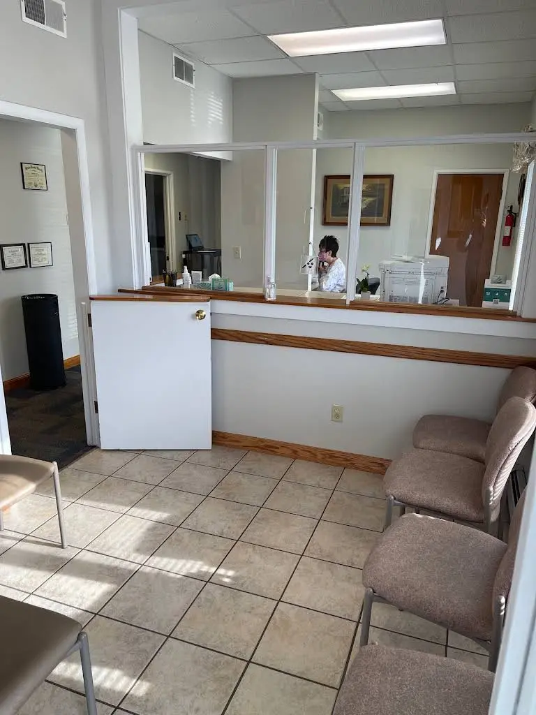 Holpuch Dental - Newton Falls - Professional dental clinic exterior with modern facilities