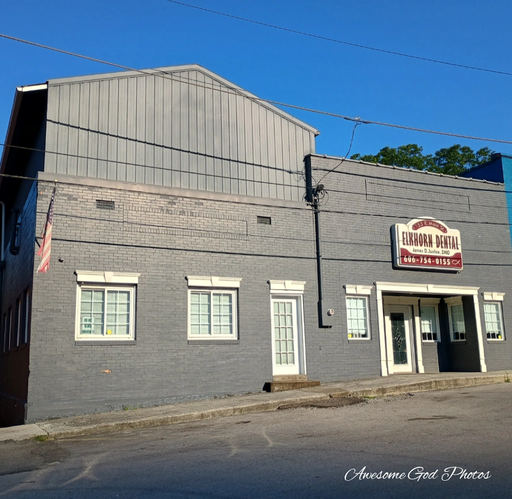 Elkhorn Dental - Professional dental clinic exterior with modern facilities