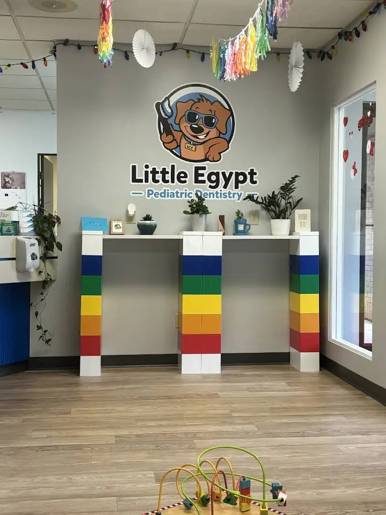 Little Egypt Pediatric Dentistry - Professional dental clinic exterior with modern facilities