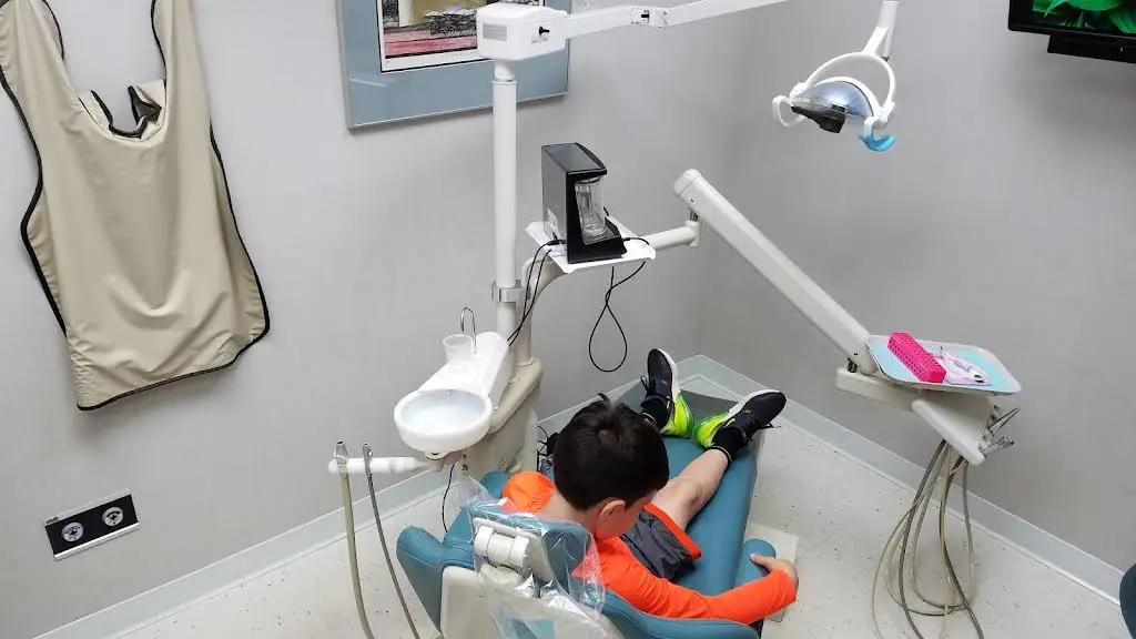 Whole Life Dentistry - Professional dental clinic exterior with modern facilities