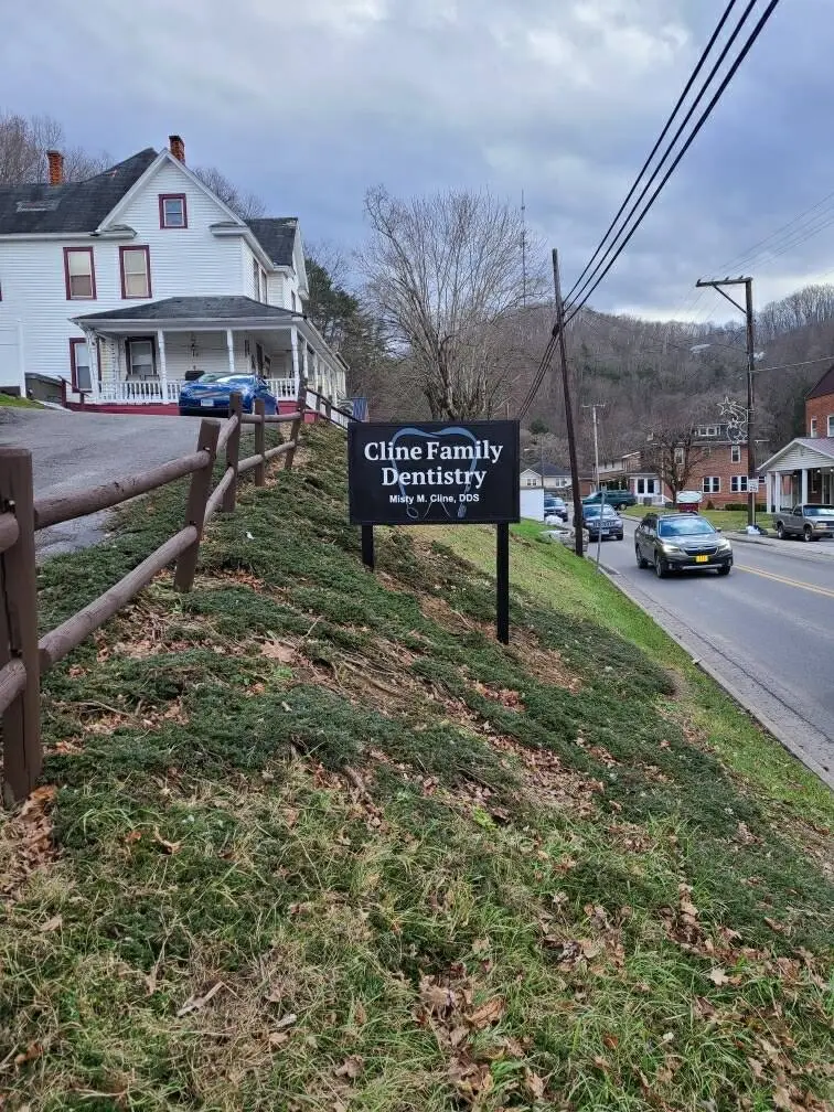 Cline Family Dentistry - Professional dental clinic exterior with modern facilities