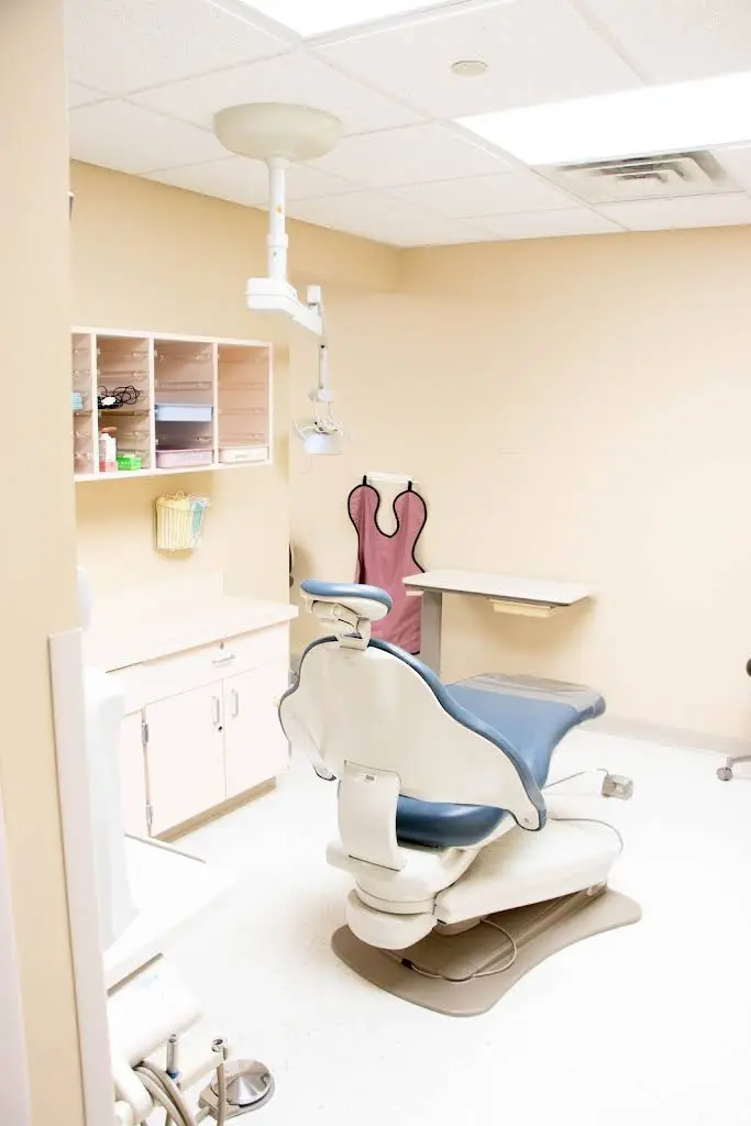 Northside Dental Center - Professional dental clinic exterior with modern facilities