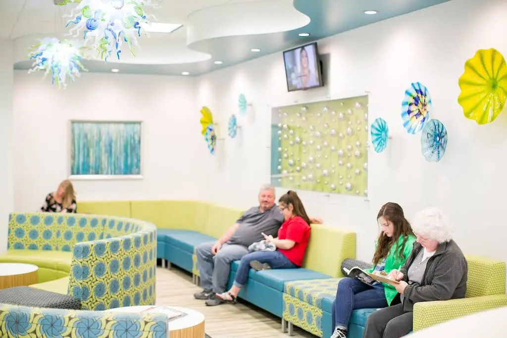 White, Greer & Maggard Orthodontics - Professional dental clinic exterior with modern facilities