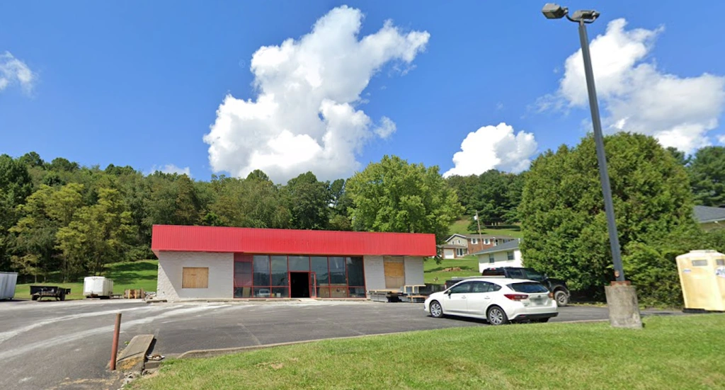 Conde Family Dental - Professional dental clinic exterior with modern facilities