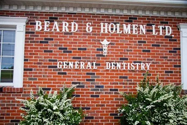 Beard Dental Center - Professional dental clinic exterior with modern facilities