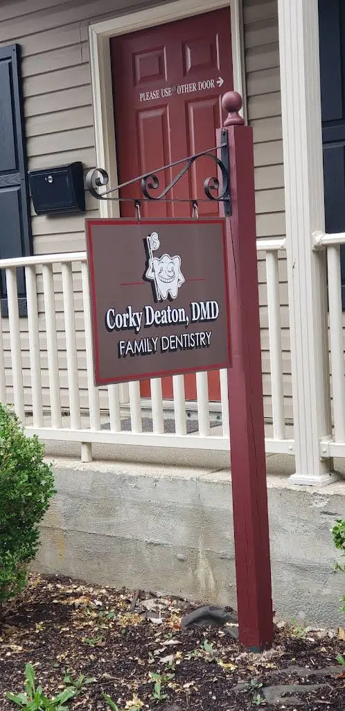 Deaton Corky DDS - Professional dental clinic exterior with modern facilities