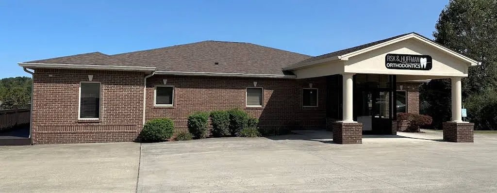 Fisk & Huffman Orthodontics, DMD, PSC - Professional dental clinic exterior with modern facilities