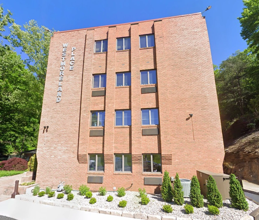 Simpson Dental PLLC - Professional dental clinic exterior with modern facilities