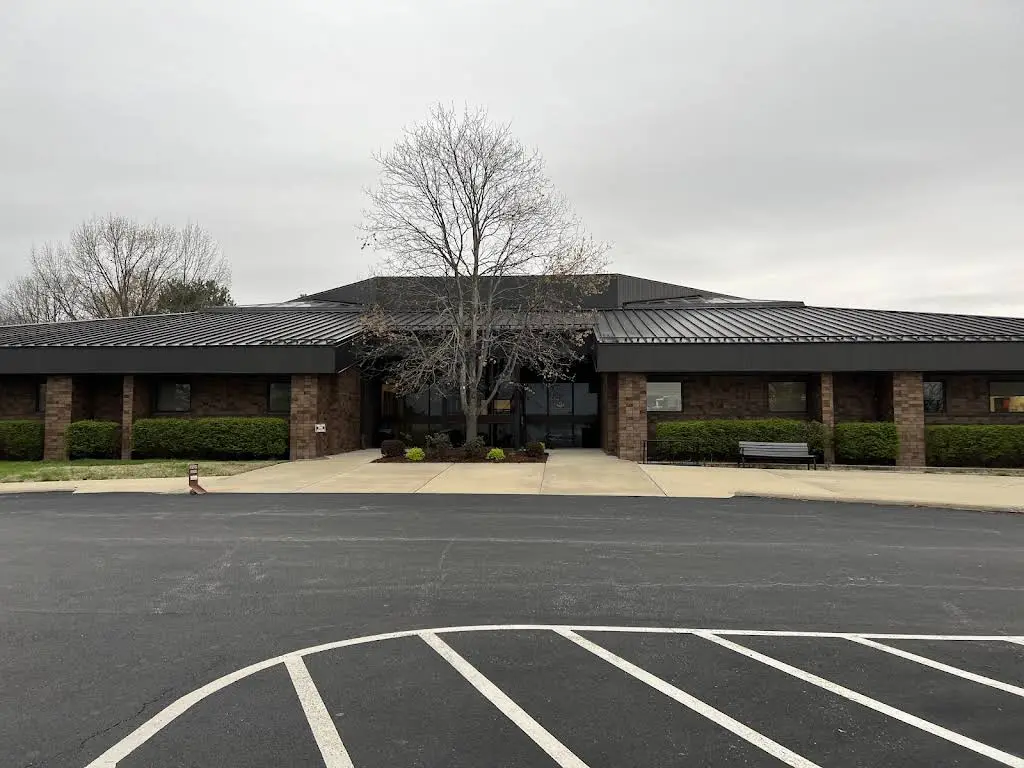 375 Dental Clinic - Professional dental clinic exterior with modern facilities