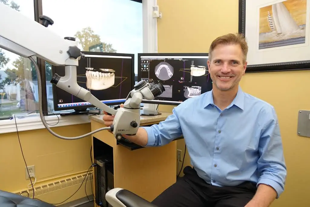 Dr Charles Clarke - Root Canal Specialists - Professional dental clinic exterior with modern facilities