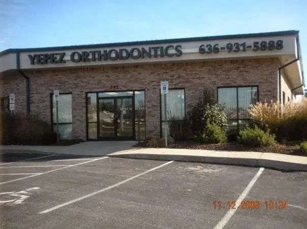 Yepez Orthodontics - Professional dental clinic exterior with modern facilities