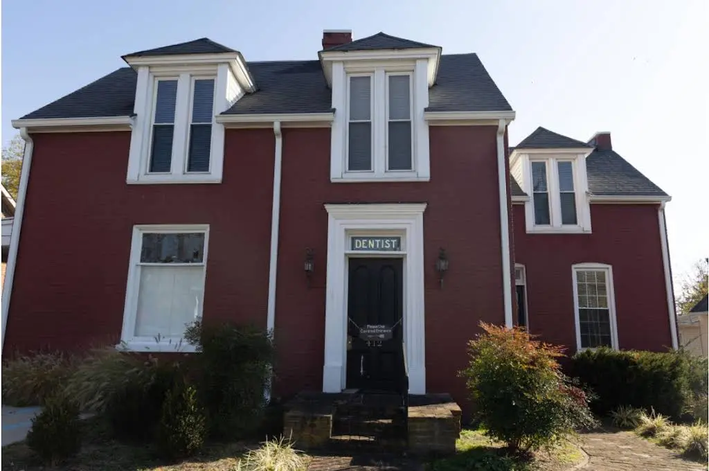 Gentle Dental Center, PLLC - Professional dental clinic exterior with modern facilities