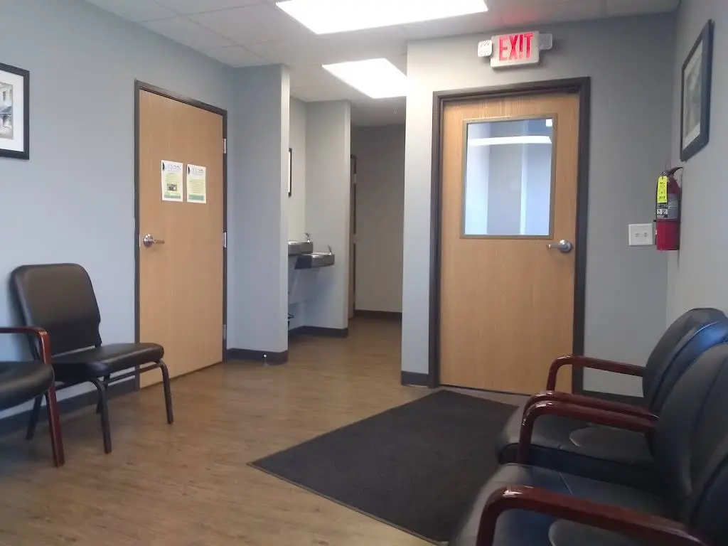 Maxwelton Health Center - Professional dental clinic exterior with modern facilities