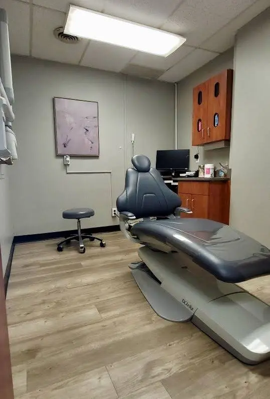 Archway Endodontics - Professional dental clinic exterior with modern facilities