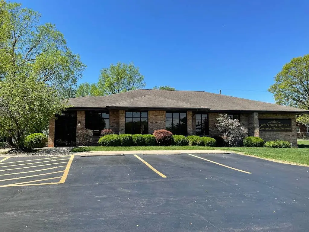 Park Place Dental Group - Godfrey - Professional dental clinic exterior with modern facilities
