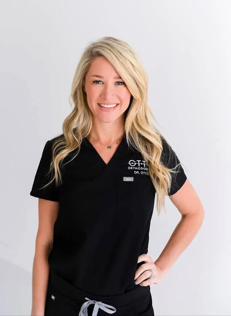 Otto Orthodontics - Professional dental clinic exterior with modern facilities