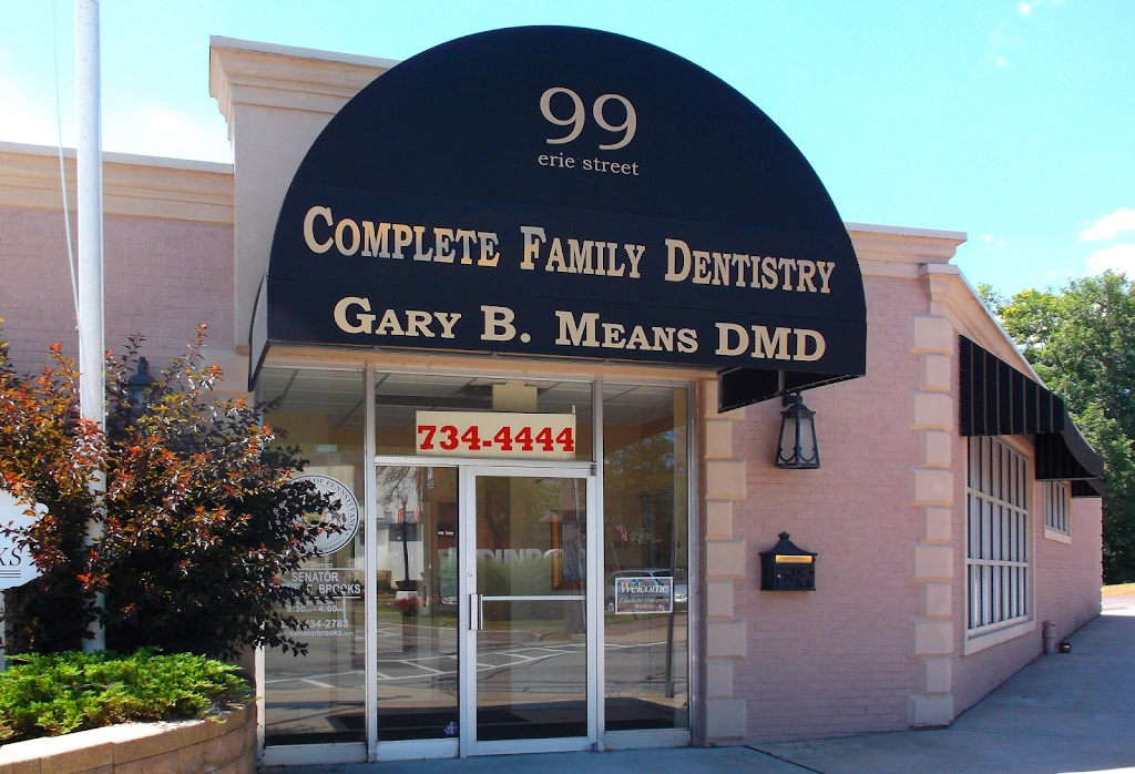 Rosinsky Family Dentistry - Professional dental clinic exterior with modern facilities