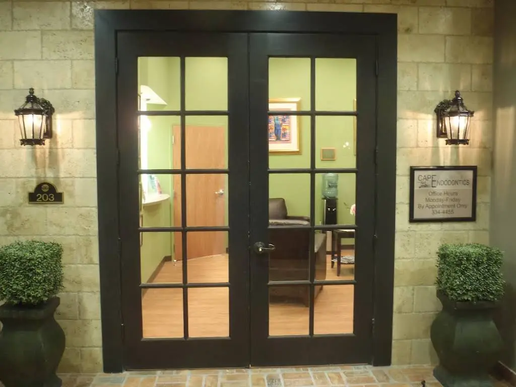 Cape Endodontics - Professional dental clinic exterior with modern facilities