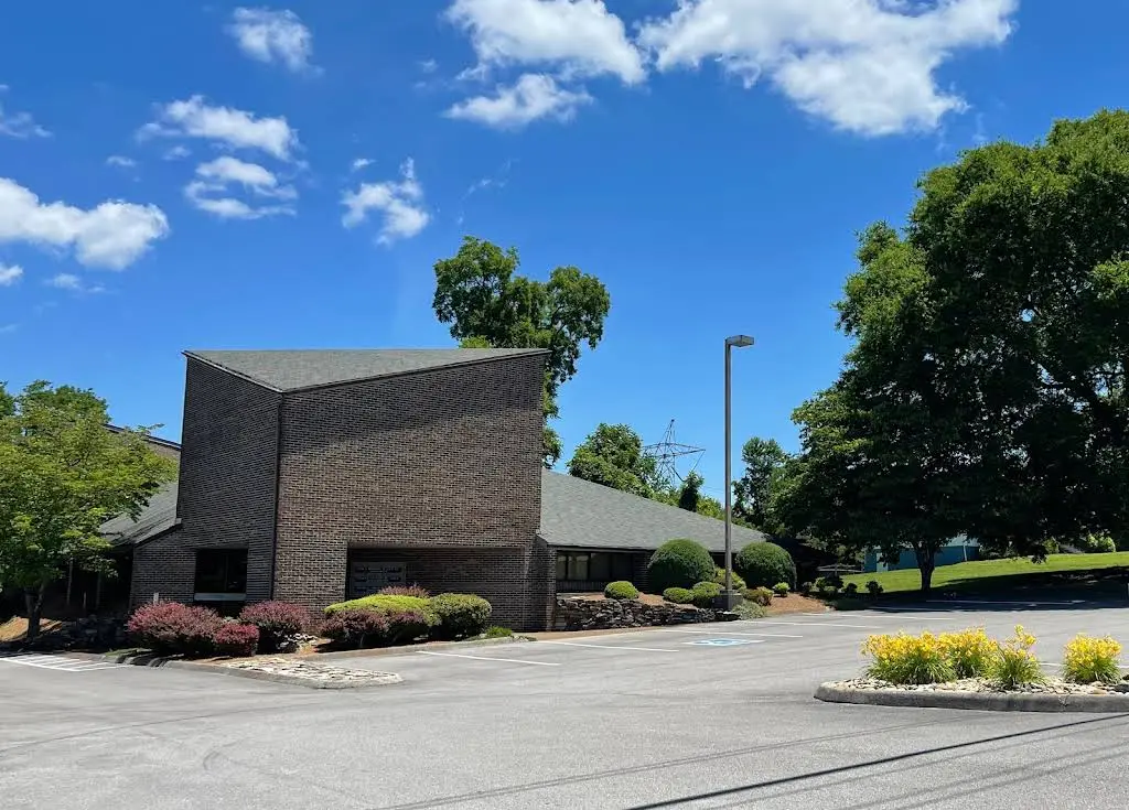 Bryant Family Dentistry - Professional dental clinic exterior with modern facilities