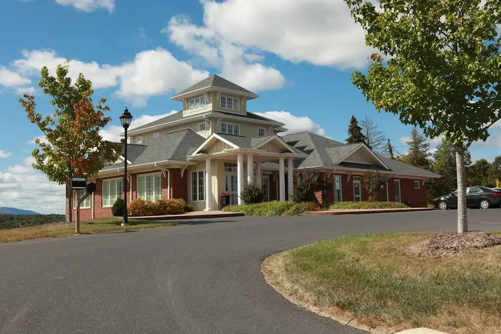 Dr. Brian T. Brumbaugh, DDS / CavityFreeKid.com - Professional dental clinic exterior with modern facilities