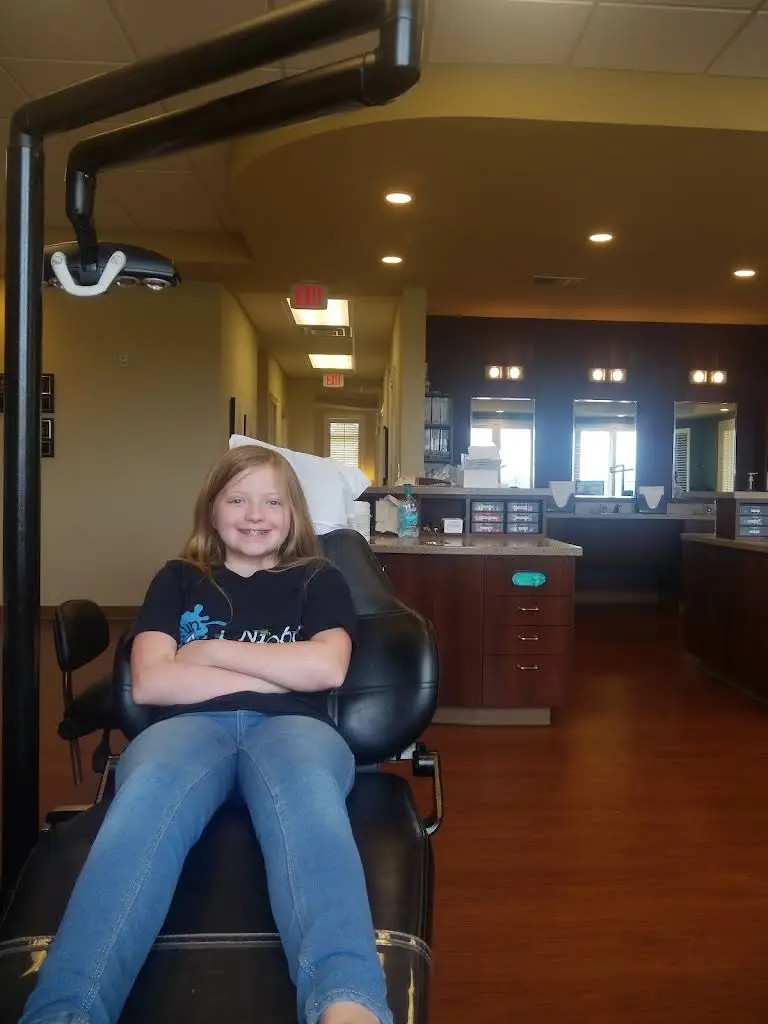 Parrott Orthodontics - Professional dental clinic exterior with modern facilities
