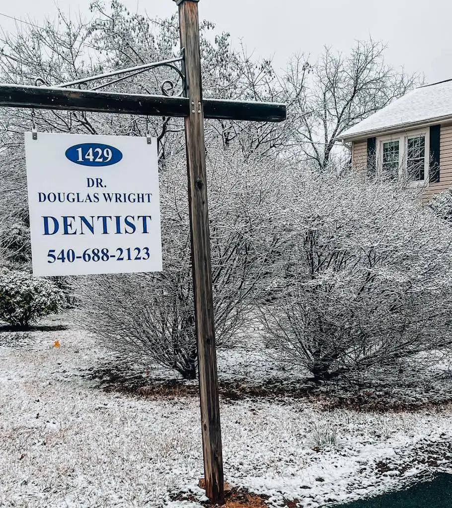 Douglas D. Wright DDS