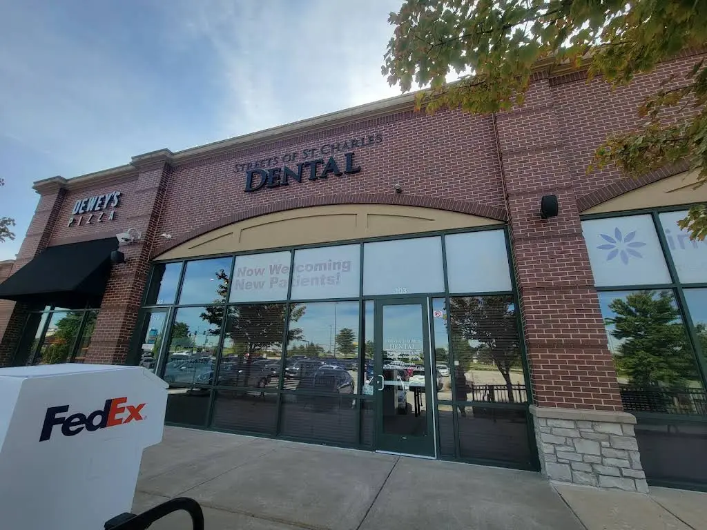 Streets of St. Charles Dental