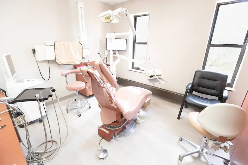 Town and Country Cosmetic Dentistry & Implant Center