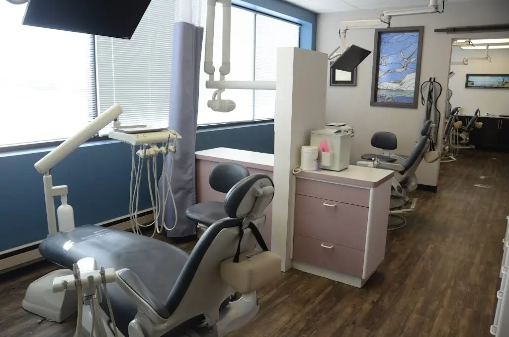 Glo Dental Studio - Professional dental clinic exterior with modern facilities