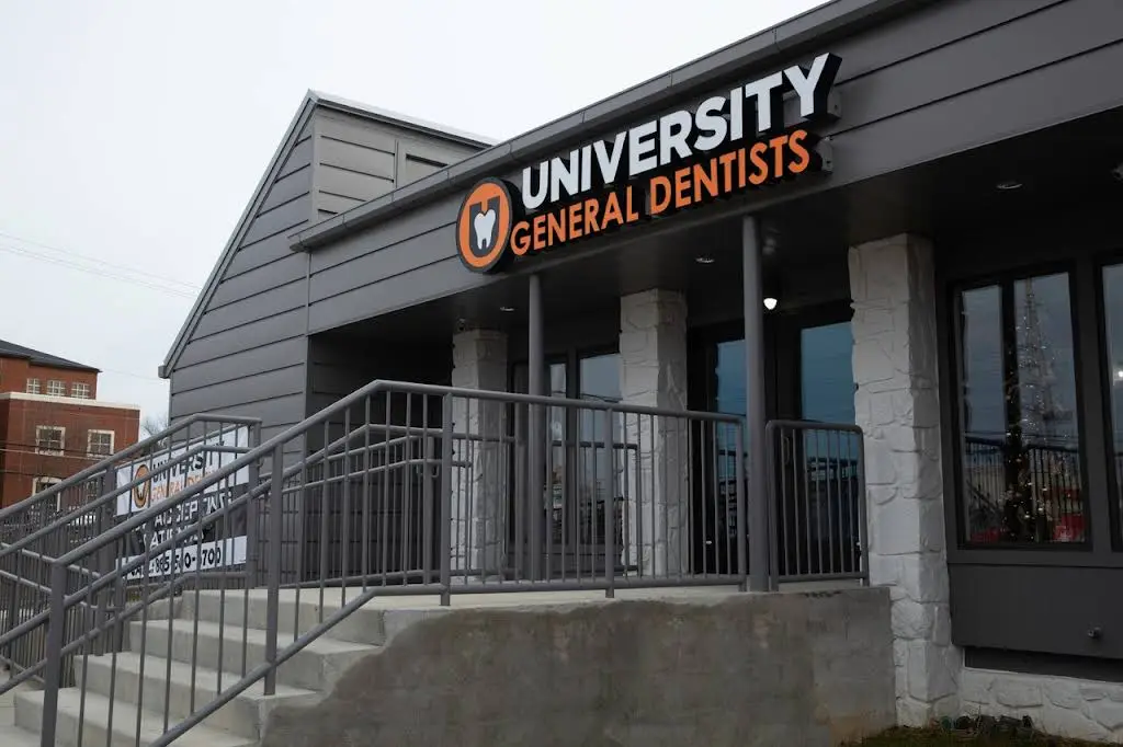 University General Dentists - Professional dental clinic exterior with modern facilities