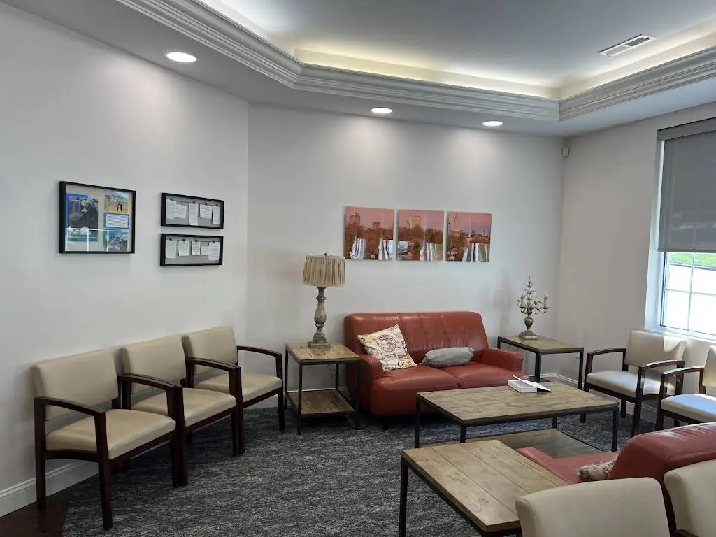 Reynolda Smiles - Professional dental clinic exterior with modern facilities