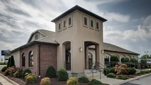 Hidden Creek Dental Care - Professional dental clinic exterior with modern facilities