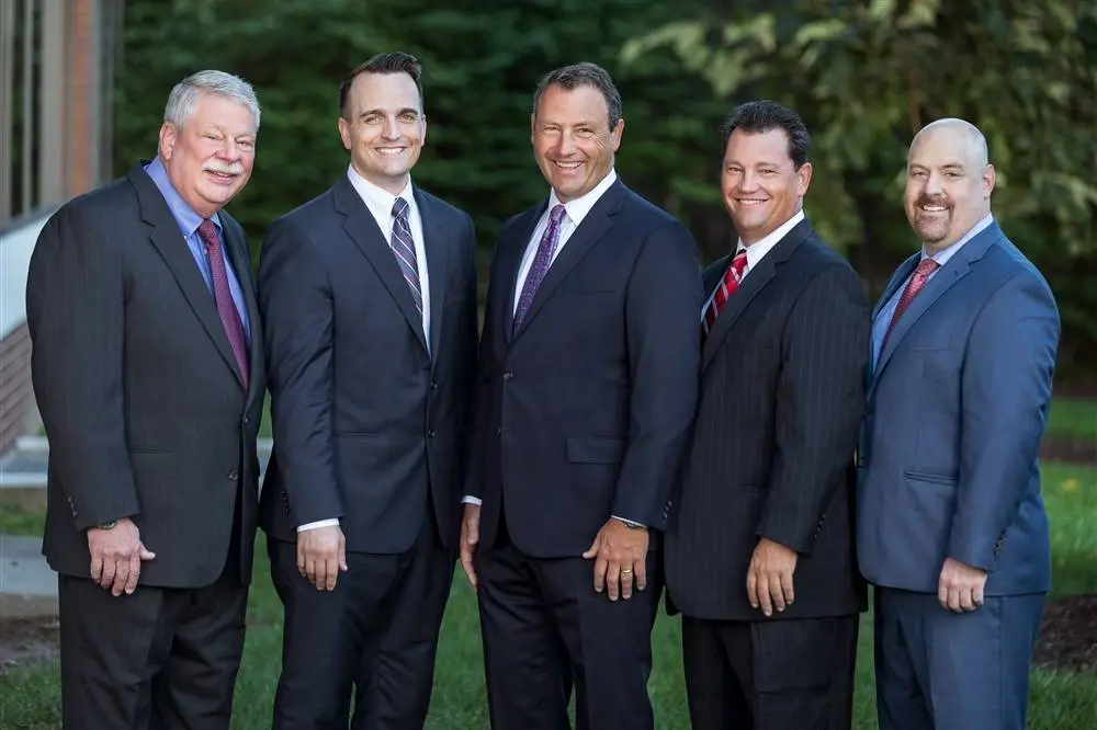 St. Louis County Oral and Maxillofacial Surgery - Professional dental clinic exterior with modern facilities
