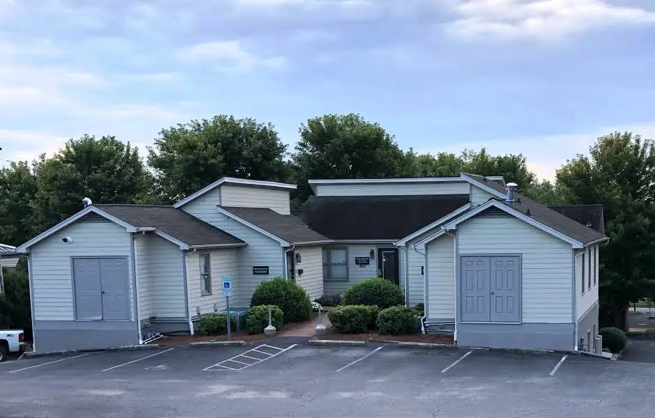 Robert L Schmidt DMD PLLC - Professional dental clinic exterior with modern facilities