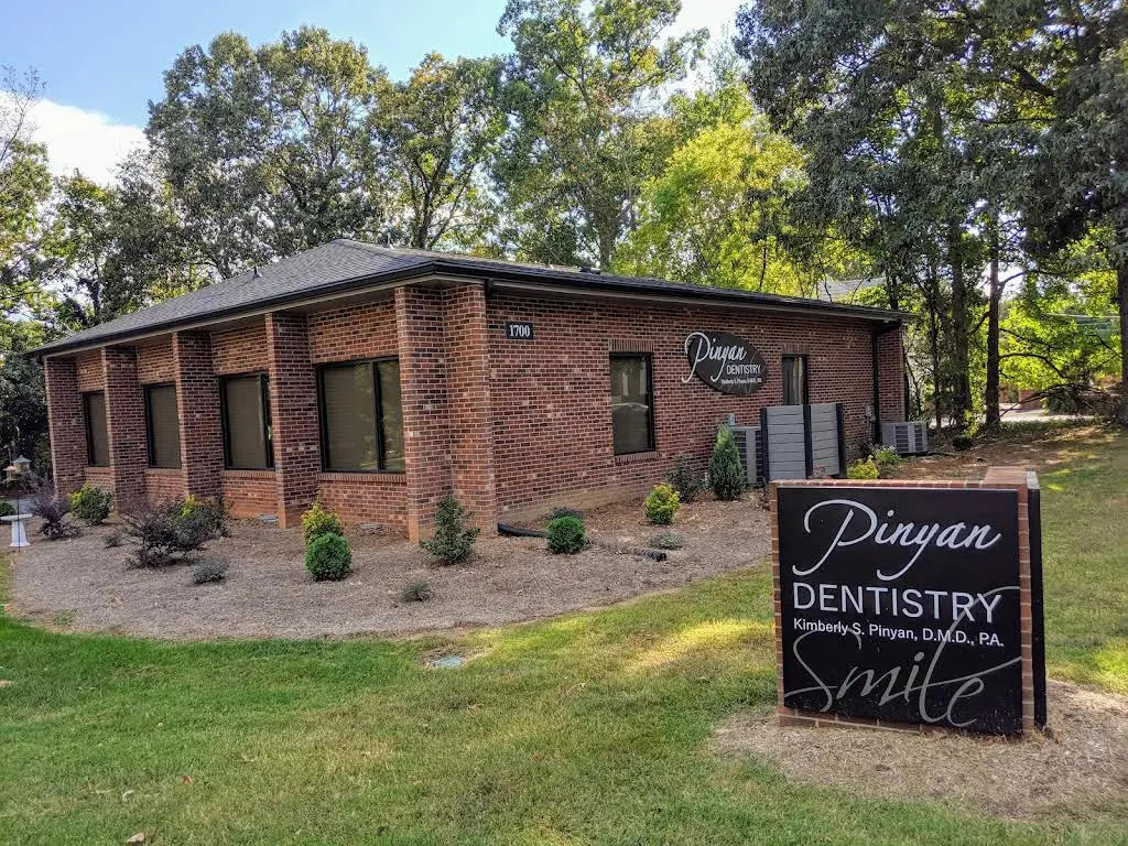 Pinyan Dentistry - Professional dental clinic exterior with modern facilities