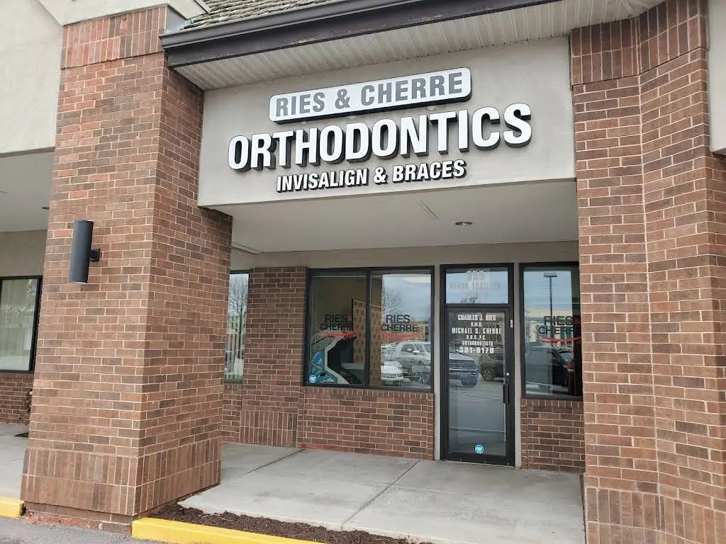 Ries Orthodontics - Professional dental clinic exterior with modern facilities