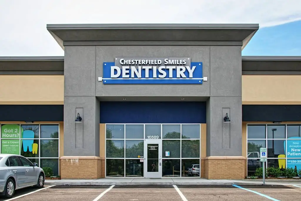 Chesterfield Smiles Dentistry - Professional dental clinic exterior with modern facilities