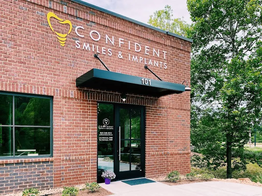 Confident Smiles & Implants - Professional dental clinic exterior with modern facilities