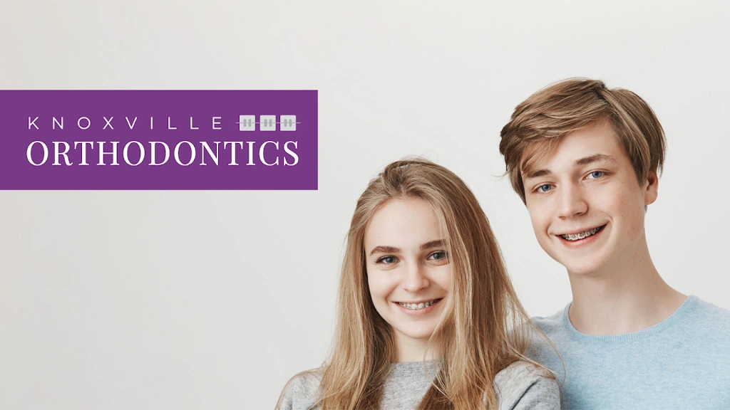 Knoxville Orthodontics - Dr. Kristin Knierim & Dr. Eric Hatten - Professional dental clinic exterior with modern facilities