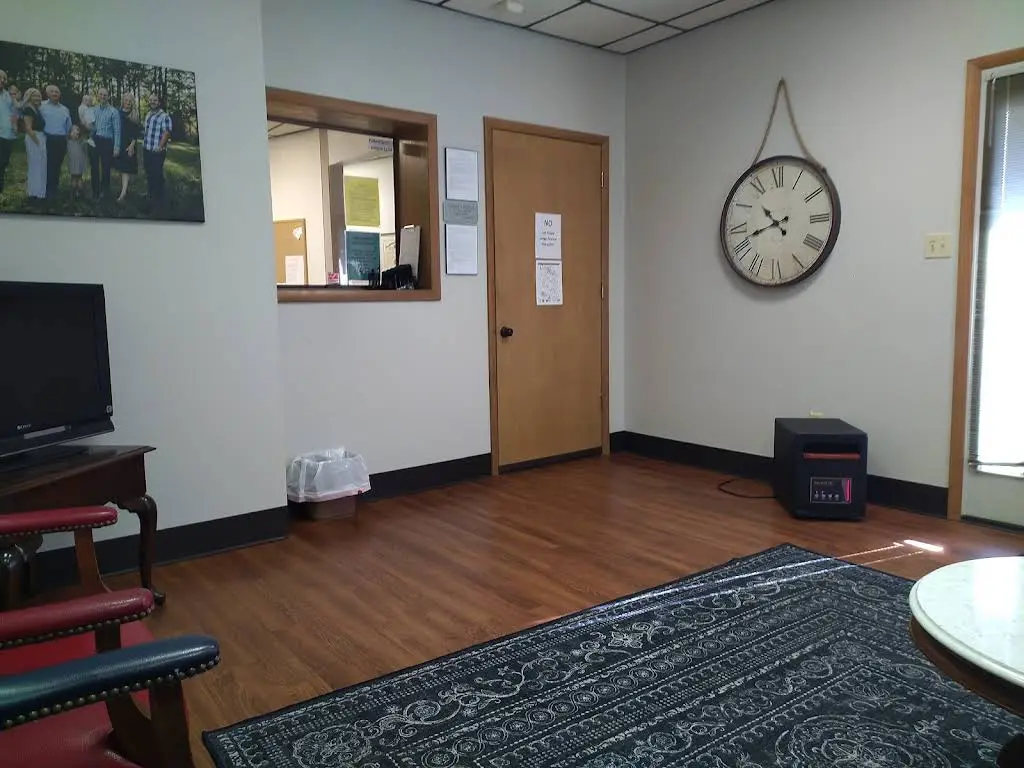 Stigall Oral Surgery & Dental Implants - Professional dental clinic exterior with modern facilities