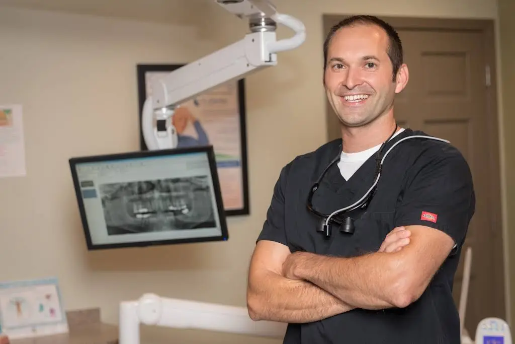 Calm Waters Dentistry - Professional dental clinic exterior with modern facilities