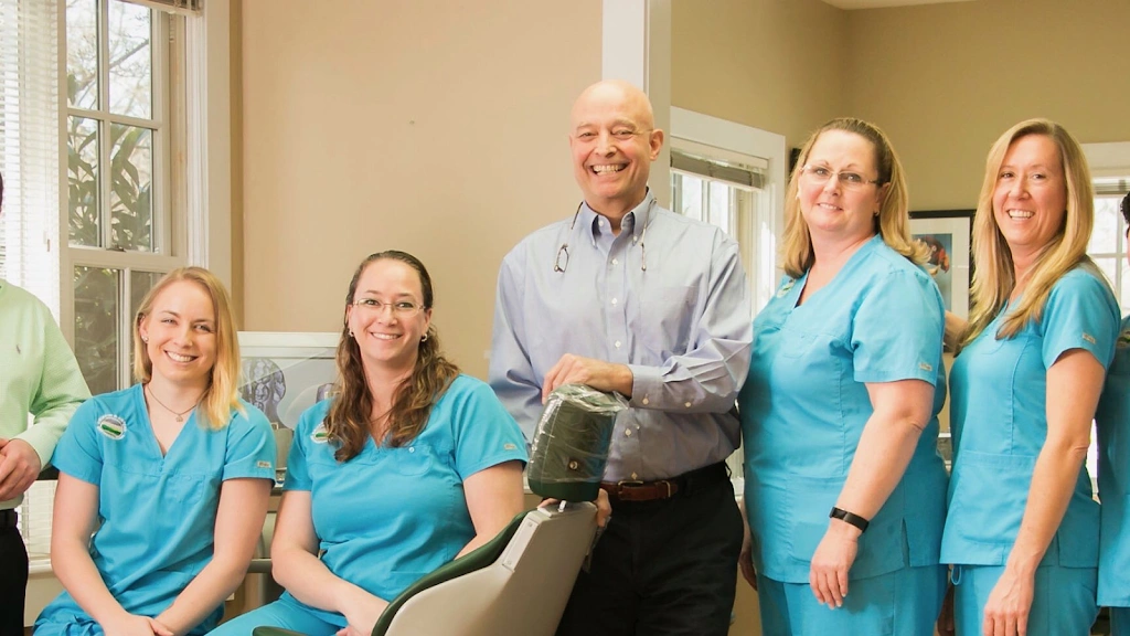 Griffin & Errera Orthodontics - Professional dental clinic exterior with modern facilities