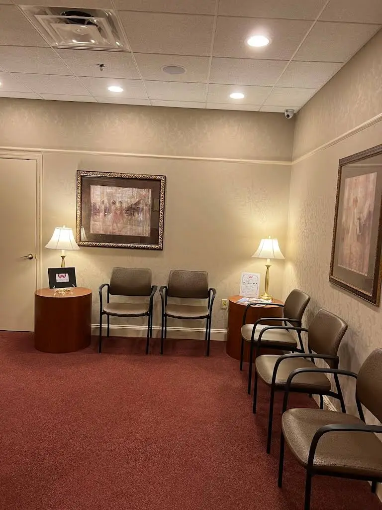 WingHaven Orthodontics - Professional dental clinic exterior with modern facilities