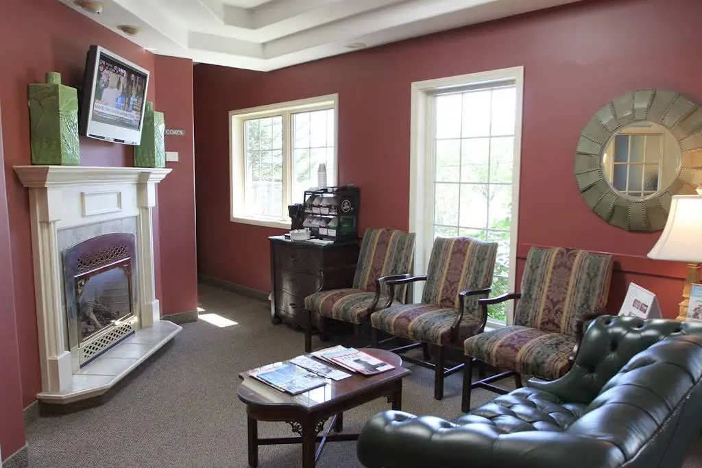 Dr. Todd Oral Surgery of Lakewood - Professional dental clinic exterior with modern facilities