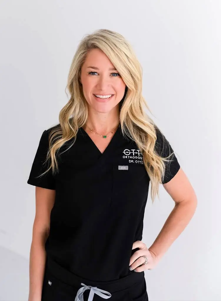 Otto Orthodontics - Professional dental clinic exterior with modern facilities