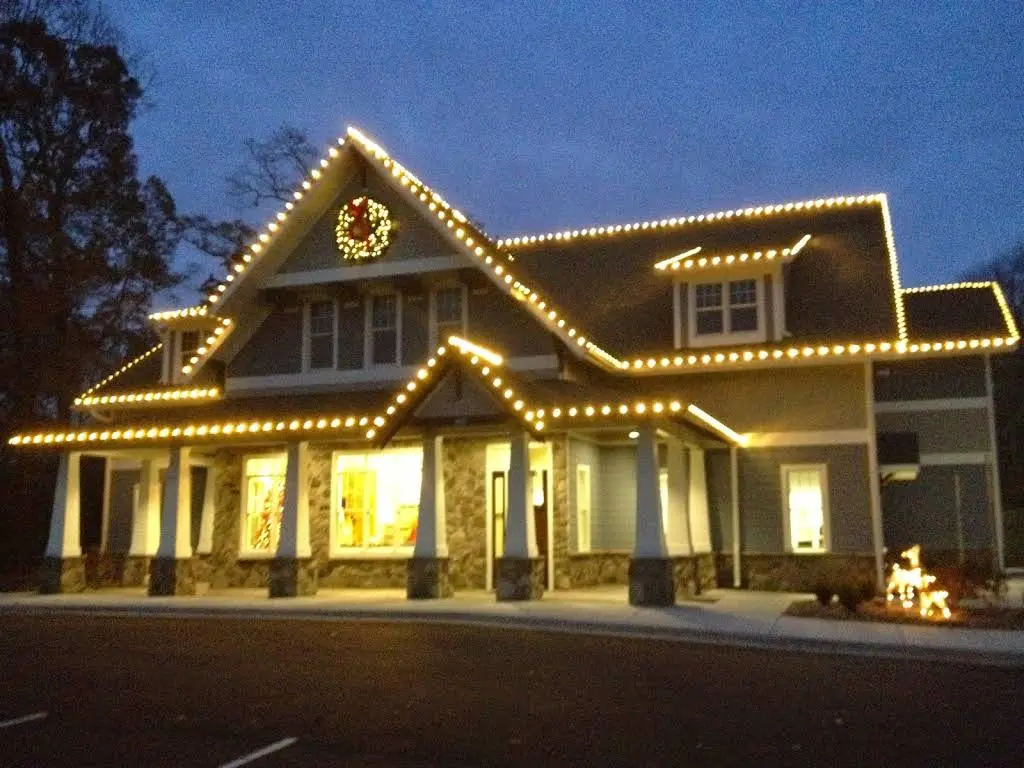 Christmastown Dentistry - Professional dental clinic exterior with modern facilities