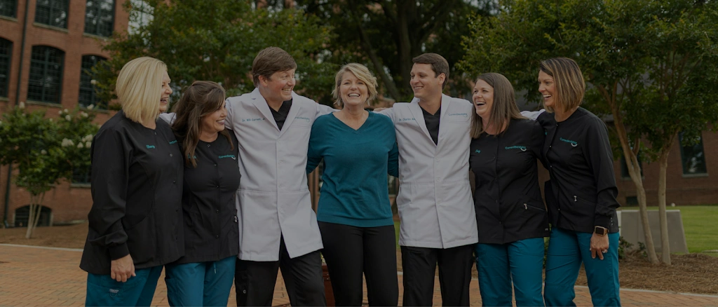 Current Dentistry - Professional dental clinic exterior with modern facilities
