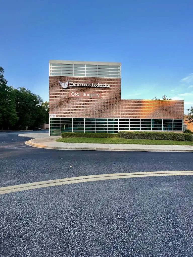Hannon Orthodontics - Professional dental clinic exterior with modern facilities