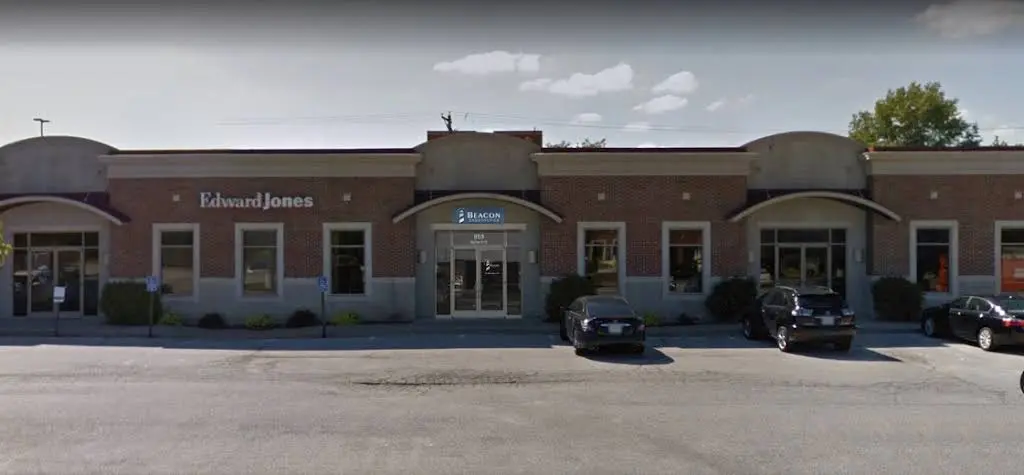 Beacon Endodontics - Professional dental clinic exterior with modern facilities